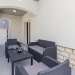 Front In