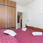 Holiday home Front In