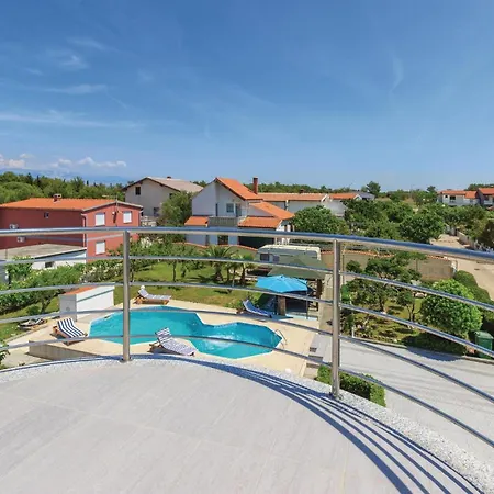 Beautiful In With Wifi Holiday home
