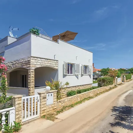 Casa de Férias Front In