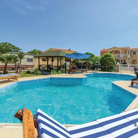 Front In Casa de Férias *