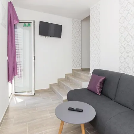 Holiday home Beautiful In With Wifi Vir