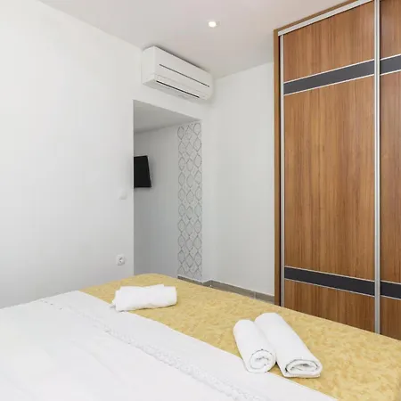 Beautiful In With Wifi Holiday home